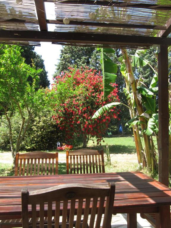 Agriturismo Torre Del Golfo Cropani Habitación foto